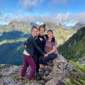 Meet your Posher, Hillary